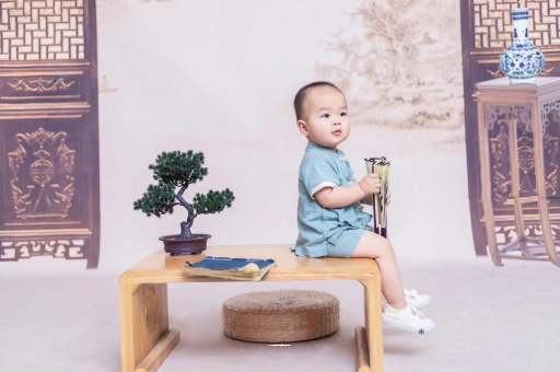 宁波宝宝吃迷糊奶如何纠正